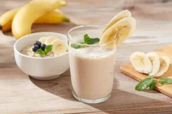 Vitamina de Banana com Aveia veja benefícios e como fazer