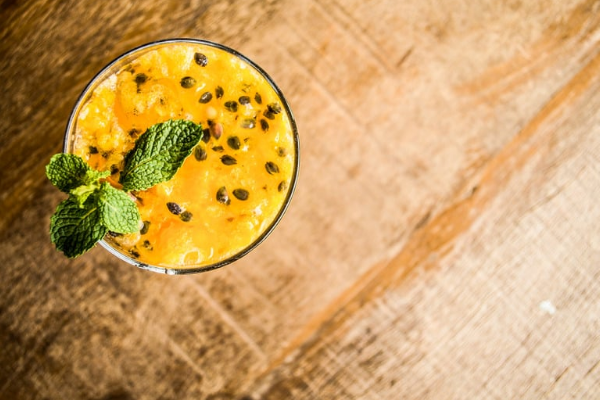 Mousse de maracujá cremosa em 3 etapas